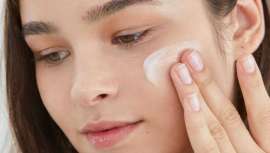 Humectantes, emolientes y oclusivos son los elementos clave que toda crema debe contener para mantener su promesa de hidratación