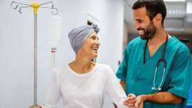 El Máster y Experto en Calidad de Vida y Cuidados Médico-Estéticos del Paciente Oncológico se consolida como un estudio fundamental para los profesionales de medicina estética que atienden al paciente oncológico 