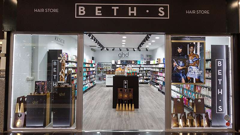 La cadena Beth·s Hair llega a C.C. Baricentro, su primera 'store' en un centro comercial