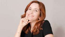 Con las ideas muy claras y el dominio de la medicina estética y sus más avanzados tratamientos, la Dra. Candy Hernández practica una medicina natural basada en la comprensión holística de la belleza