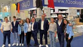 Todos los productos de las mejores marcas de peluquería, estética y cuidado del cuerpo están en www.h2oakua.com, la tienda on-line que necesitas 