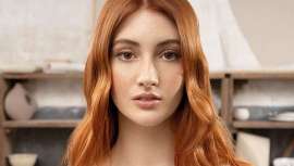 Favorecedor, rompedor y en tendencia, el tono cobrizo vuelve con fuerza en 2022 y promete quedarse por mucho tiempo. Montibello lo sabe y nos lo presenta en toda su dimensión y dentro de su colección Ceramics