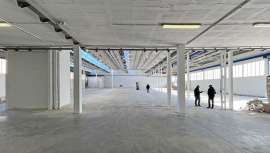 La firma de mobiliario para peluquería y estética se expande y añade a su infraestructura un nuevo almacén para carpintería