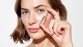 Los concentrados de ampollas contienen ingredientes activos seleccionados y combinados de manera efectiva en concentraciones optimizadas, que brindan el poder más efectivo con resultados visibles al instante, para todos los requisitos de la piel