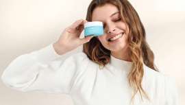 Hyalufeel es la innovadora gama de tratamiento facial formulada con ácido hialurónico para una hidratación profunda