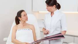 La firma de cosmética desembarca en Colombia de la mano de la cadena de tiendas Bella Piel