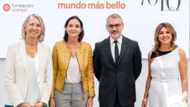 Stanpa, la Asociación Nacional de Perfumería y Cosmética, celebra  su 70 aniversario y el décimo de su Fundación en un evento presentado por la periodista Macarena Berlín y donde se hizo entrega de este galardón 