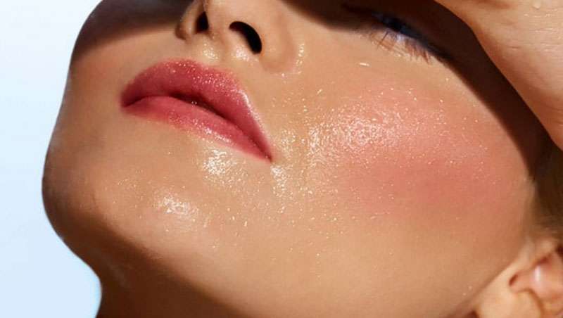 Cómo evitar que tu maquillaje se derrita en verano