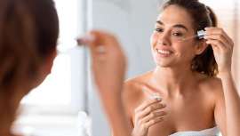 La farmacéutica Belén Acero, titular de la Farmacia Avenida de América, nos cuenta los secretos de la gluconolactona