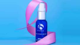 La firma de cosmeceutica volverá a donar el 100% de los beneficios a la Asociación Contra el Cáncer de Mama con su producto pink, Poly Vitamin Serum que trata la dermatitis provocada por la radiación