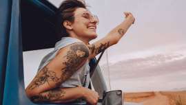 El 17 de julio se celebra el Día Internacional del Tatuaje y Dersia aprovecha para recordarte cómo puedes protegerlos del sol y el calor veraniegos