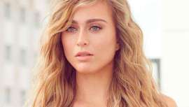 Wildhair for summertime: El título que la actual número 4 del tenis mundial pone a su último post, donde presume de melena salvaje para los meses estivales