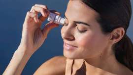 mesoestetic®, referente en cosmética y medicina estética, comparte 8 consejos para disfrutar de la playa a pesar de las manchas, al mismo tiempo que combates su aparición