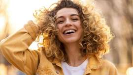 Los expertos aconsejan cuidar la melena antes, durante y después de los meses estivales, que es cuando la salud de nuestro pelo se resiente más