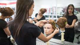 Con el principio de curso a punto de iniciarse, nos toca reciclarnos y aprender de modo continuo si lo que deseamos es aportar a nuestra marca y salón el valor añadido necesario para diferenciarnos de nuestra competencia 