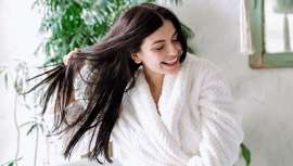 La vuelta a la rutina, los horarios de la vida cotidiana y el estrés son factores que intervienen directamente en la caída y debilitación del cabello