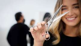 The Hair MBA está a punto de cumplir un año y ya son muchos los alumnos y alumnas que han apostado por este proyecto formativo phygital, premium y global, que ha marcado un antes y un después en la industria de la peluquería mundial