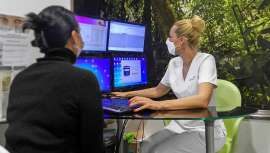 La Clínica estética antiaging & medicina estética Silvia Giralt está especializada en adelgazamiento, antienvejecimiento, depilación láser y medicina estética, con un trato inmejorable, grandes resultados y aparatología de última generación