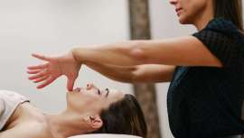 Yvette Pons, especialista en el sector de la belleza y la salud, nos explica al detalle cómo y cuánto líquido drena esta técnica estrella de los centros de belleza