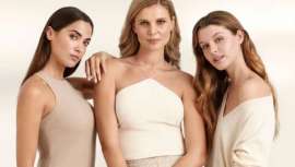 Después del verano es frecuente que aparezcan manchas en la piel o que se oscurezcan las ya existentes. Es en este momento cuando surge una de las grandes dudas: ¿qué crema antimanchas escoger?