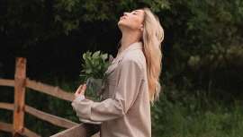 Este imprescindible de la rutina capilar es necesario para alcanzar un rubio ideal y duradero