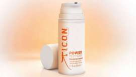 La innovación detrás de Power Peptides es que una vez aplicado no requiere calor para que sus ingredientes se activen y puedan penetrar en la cutícula. Reconstruye, aporta estructura y mantiene la integridad del cabello