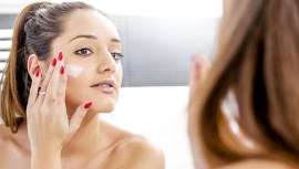 La DD Cream y el iluminador Drops d’Or de Skeyndor son dos grandes aliados para conseguir una piel perfecta, brillante e hidratada de cara a la nueva estación