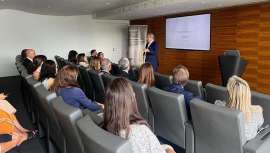 Laboratorios Babé lleva más de 25 años formulando dermocosmética de exigencia farmacéutica, de alta seguridad y eficacia, para cuidar la salud de la piel de toda la familia