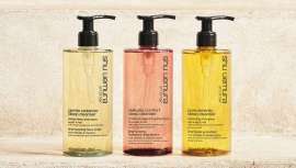 Esta gama destinada a la limpieza profunda de cuero cabelludo y cabello está inspirada principalmente en los olsen, las aguas termales japonesas