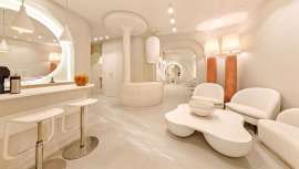 “Ahora o Nunca”, eso significa Oramai. Bajo este lema y con un innovador concepto, abre sus puertas un exclusivo espacio dedicado al cuidado y bienestar del cabello en pleno corazón del barrio de Salamanca en Madrid, con mucho que contar...