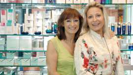 Marta Satorre y su hermana Beatriz comparten la misma vocación, la estética, y un idéntico compromiso: convertir el negocio familiar en centro pionero. Así nos lo cuenta Marta, experta conocedora del mundo de la belleza