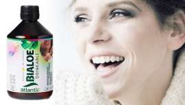 El Aloe bebible de Atlantia, Bialoe, procedente de cultivo ecológico previene la inflamación de las mucosas y por lo tanto contribuye a preservar de la aparición de aftas en la boca 