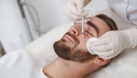Cada vez son más los que se preocupan por su apariencia personal y visitan las consultas de medicina estética para borrar arrugas y ojeras o mejorar el aspecto general de la piel