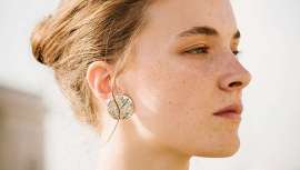 La farmacéutica Belén Acero explica cuáles son las diferencias entre una piel seca y una deshidratada. ¡Toma nota!