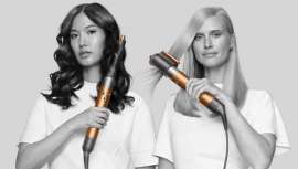 O fabricante de ferramentas de cabeleireiro de luxo, como o secador Airwrap e Supersonic, anuncia que vai lançar 20 novos produtos beauty para 2026