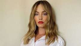 La celebrities se han quedado enganchadas al Dark roots, raíces más oscuras que el resto de la melena 