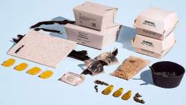 La iniciativa parte de una start-up británica fundada por dos ex alumnos de Francia y España, que elabora envases biodegradables a partir de plantas marinas