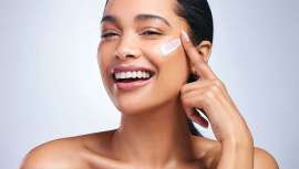 Parece que solo hay una letra de diferencia, pero va mucha más allá. El retinal es un activo que está en boca de todos y no es de extrañar, puesto que su potencia es 11 veces superior a la del retinol tradicional