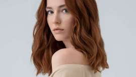 Bobs en todas sus versiones, flequillos, melenas midi y tonalidades cálidas van a ser las tendencias de cabello que veremos durante 2023. Yolanda Izquierdo, miembro del Education Team de Montibello, nos desvela los secretos para el nuevo año