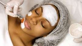 Una nueva encuesta realizada por Advanced Dermatology encuentra que  los adultos gastan un promedio de $ 722 en su apariencia cada año