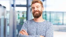 Y va un adelanto... Súmate a la Low Custer (cerrada, larga y voluminosa), la Spartan (tupida, presente incluso en mejillas), la Full Bear (su rollo vikingo es ideal para hípsters) y la Bicolor (no teñida, respetando las canas)