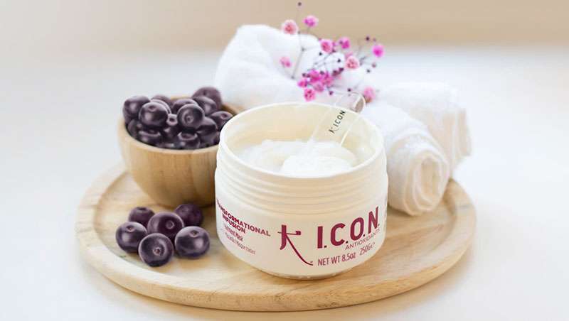 Transformational Infusion, a máscara milagrosa de I.C.O.N.