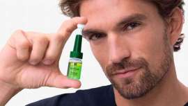 La caída progresiva del cabello afecta hoy en día a el 21% de la población, que corresponde a la mitad de los hombres de más de 50 años y al 40% de las mujeres, las cuales se ven más afectadas después de la menopausia