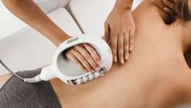 A la vanguardia de la belleza, Silvia Oliete, fundadora y directora de
Blauceldona presenta Tanit Aesthetic, un novedoso tratamiento de Novasonix, que ofrece una exclusiva combinación de tecnologías para redefinir la silueta como nunca antes