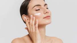  Bruno Vassari propone tres rutinas diferentes con las que devolverle la 
luminosidad a la piel, hidratarla en profundidad y aportarle todos los 
nutrientes que necesita