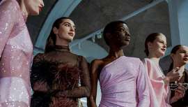 Clínicas Dorsia vuelve a participar como colaborador de MBFWMadrid en su 77ª edición. En esta ocasión, contará con una presencia en Cibelespacio en la que los visitantes serán los verdaderos protagonistas