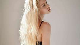 La oferta de tratamientos para conseguir una piel más joven sin cirugía cada vez es mayor. En Harmos Clinic apuestan por el innovador láser LASEmaR 1500 para estimular la formación de colágeno y tensar la piel del rostro y el cuerpo con resultados