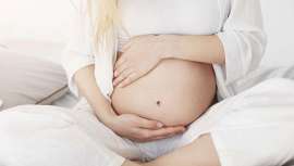 La matrona Paula Camarós, colaboradora de Lansinoh, nos habla de todos los cambios que afectan a nuestro cuerpo provocados por los ajustes hormonales que se producen en el transcurso de la gestación