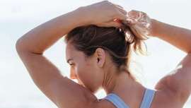 La doctora en farmacia Modesta Cassinello nos presenta el mejor ritual para mantener el pelo suelto, suave y limpio, a pesar de hacer ejercicio varios días a la semana