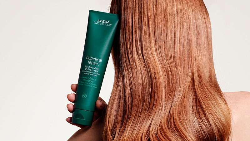 Crema de peinado vegana y 98% de origen natural, novedad Aveda